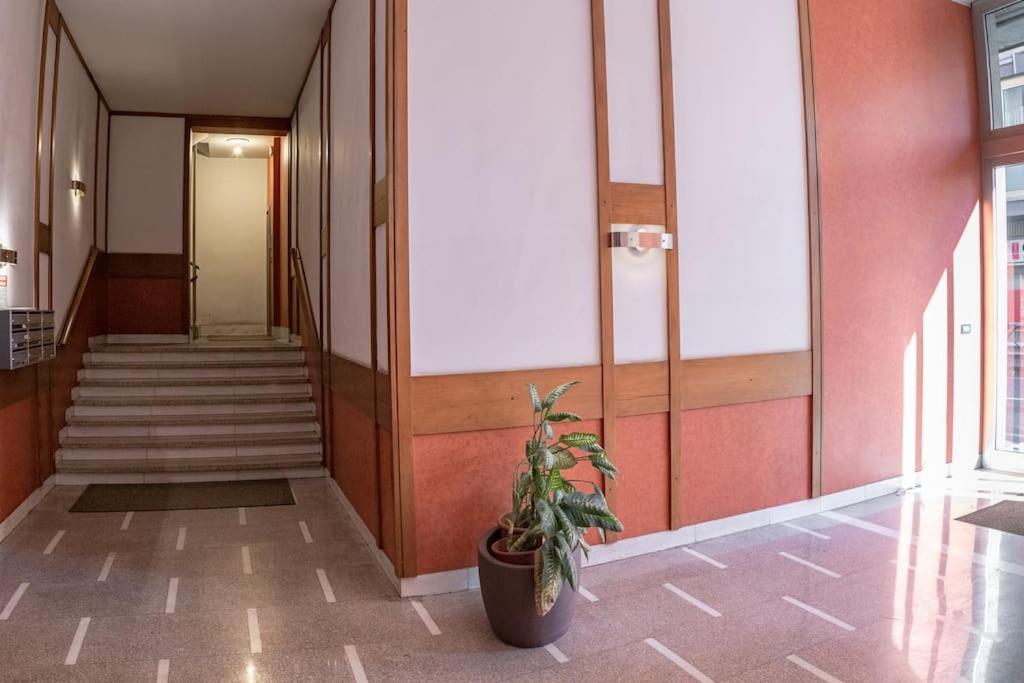 Tridenthome 5 Min From Station & Free Wifi 特伦托 外观 照片